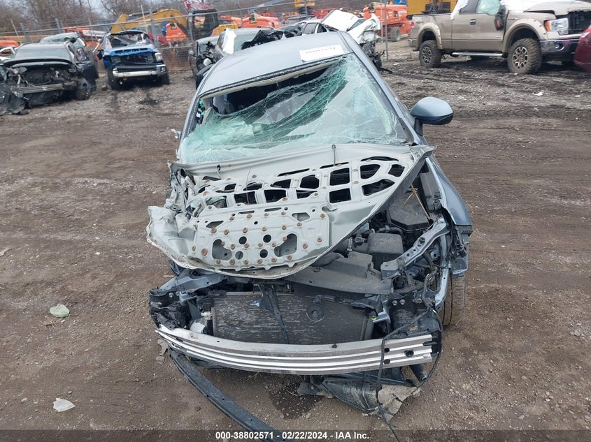 VIN JTDEPMAE6MJ176229 2021 TOYOTA COROLLA LE