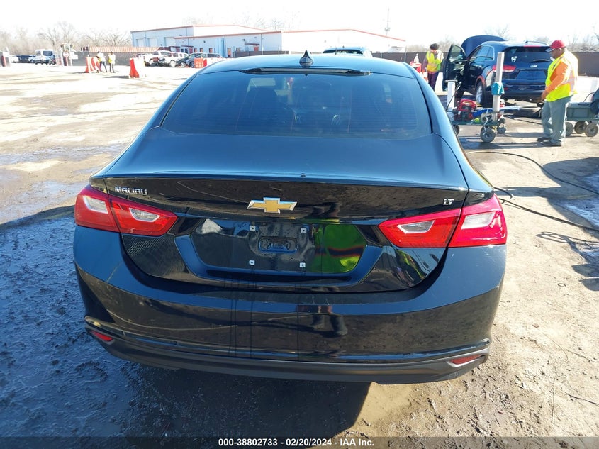 2018 CHEVROLET MALIBU LT - 1G1ZD5ST8JF277325