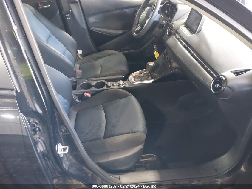 VIN 3MYDLBYV7HY169410 2017 TOYOTA YARIS IA