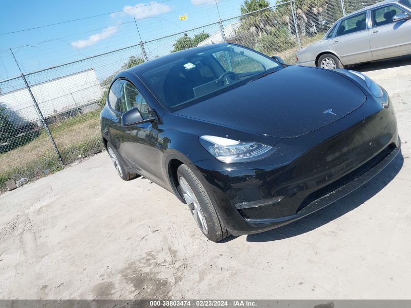 2023 Tesla Model Y Awd/Long Range Dual Motor All-Wheel Drive VIN: 7SAYGDEE2PA044863 Lot: 38803474