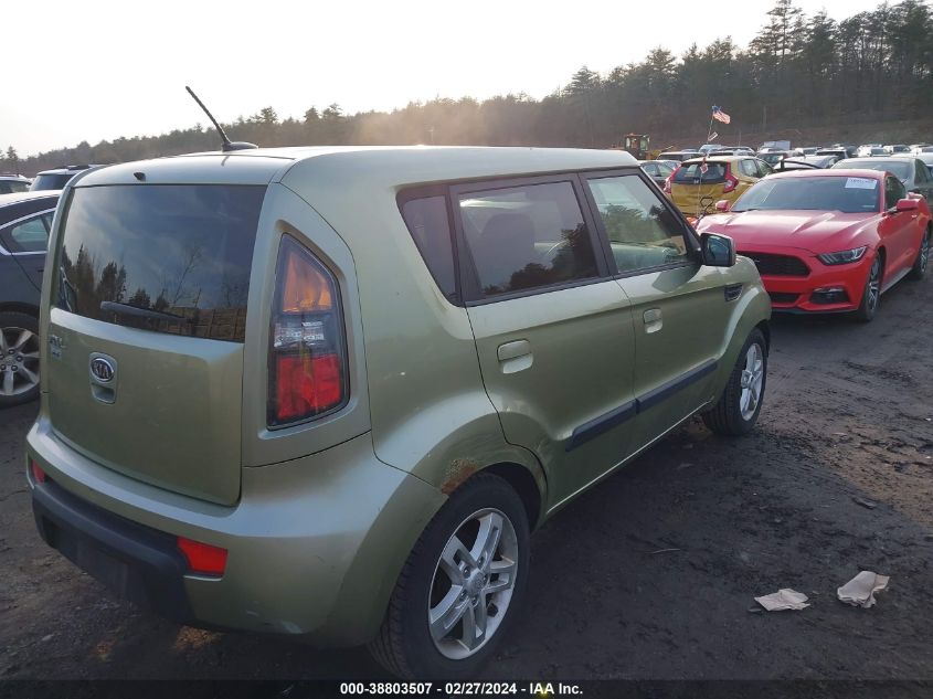 2010 Kia Soul + VIN: KNDJT2A25A7086003 Lot: 38803507