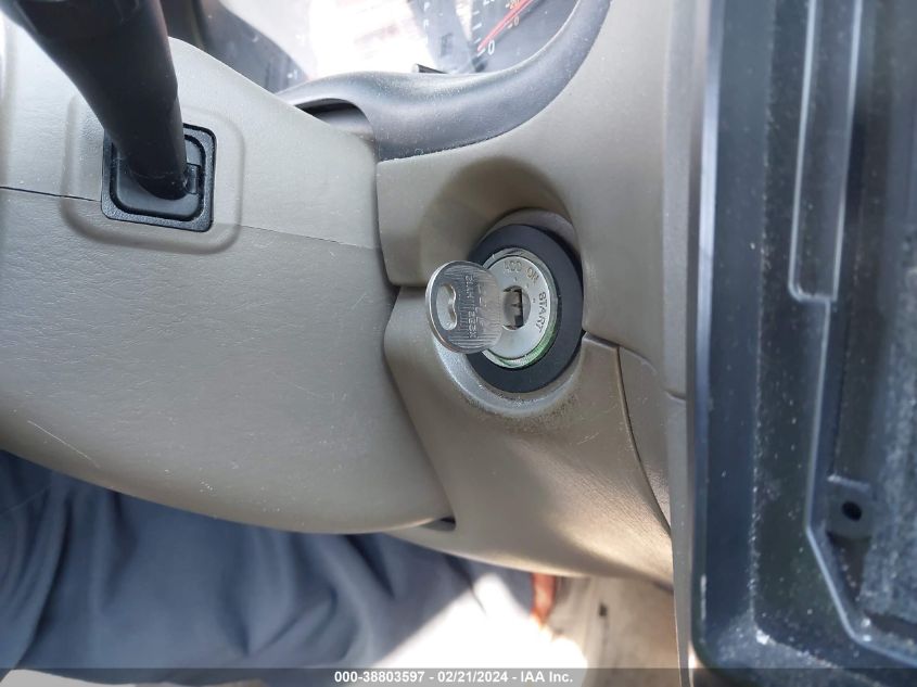 2003 Hyundai Sonata VIN: KMHWF25S23A790247 Lot: 38803597