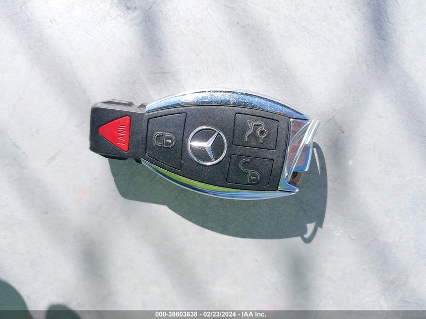 2014 MERCEDES-BENZ C 250 LUXURY/SPORT - WDDGF4HB5ER313726