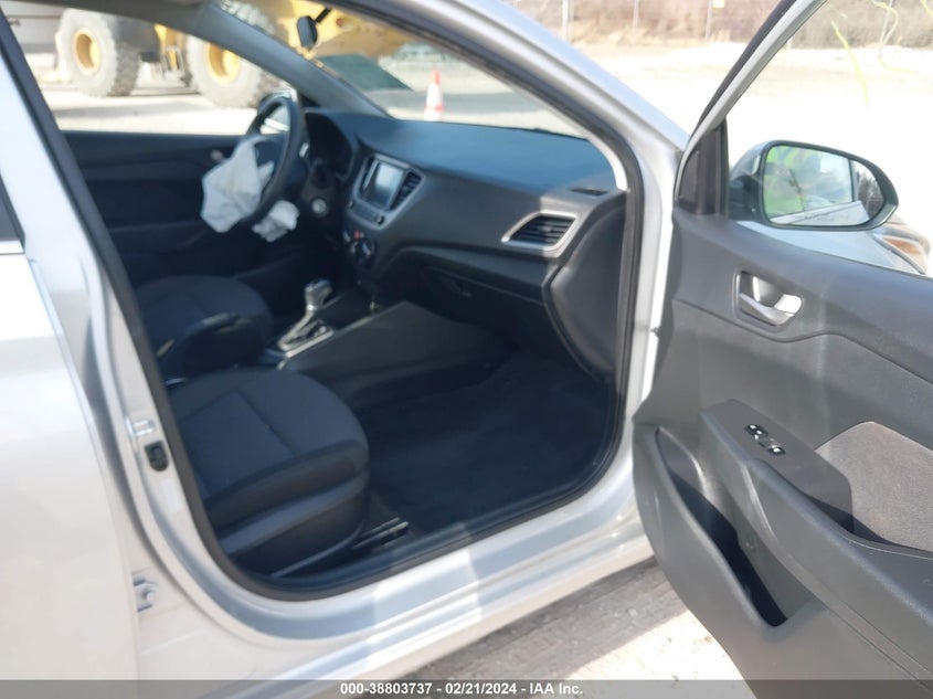 VIN 3KPC24A32KE047712 2019 HYUNDAI ACCENT SEL
