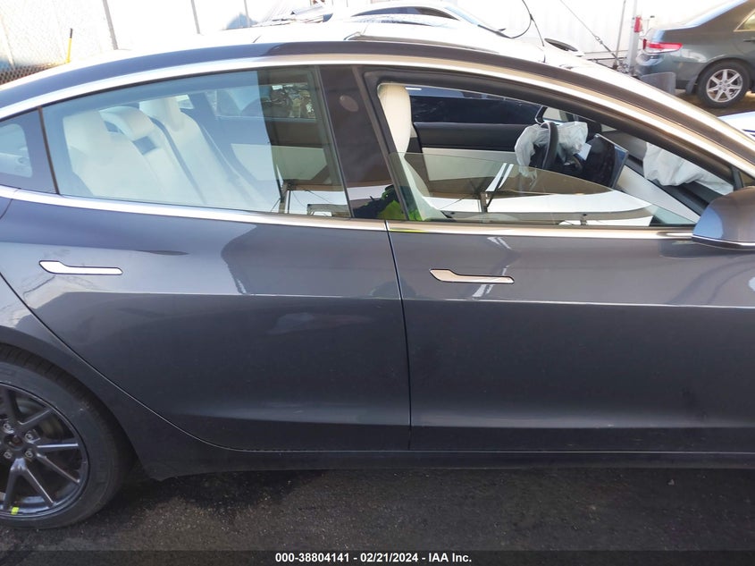 VIN 5YJ3E1EB1LF651335 2020 TESLA MODEL 3
