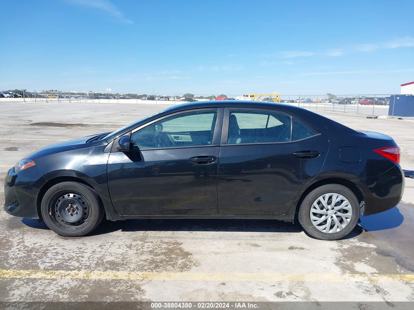 2017 TOYOTA COROLLA LE - 2T1BURHEXHC800307