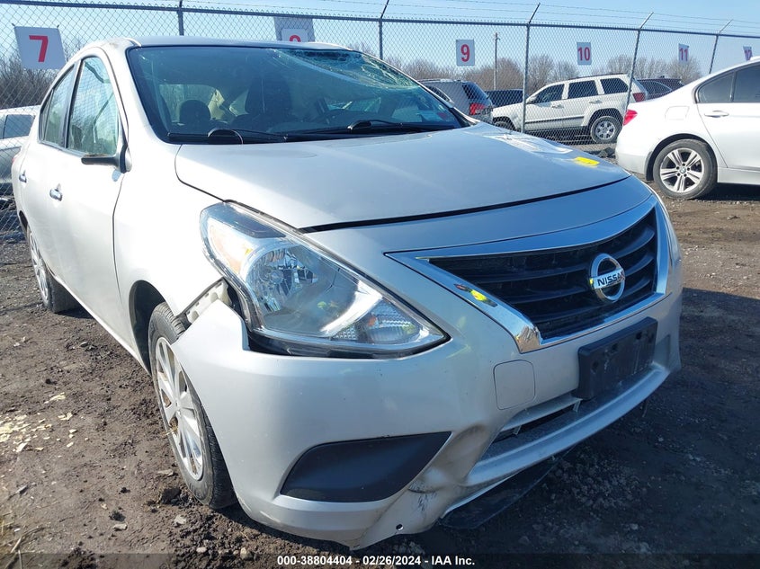 2019 NISSAN VERSA S/S PLUS/SV - 3N1CN7AP8KL822735