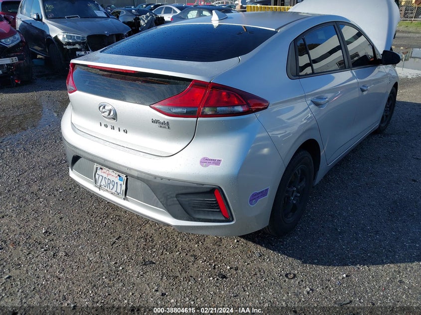 VIN KMHC65LC1HU038870 2017 HYUNDAI IONIQ HYBRID BLUE