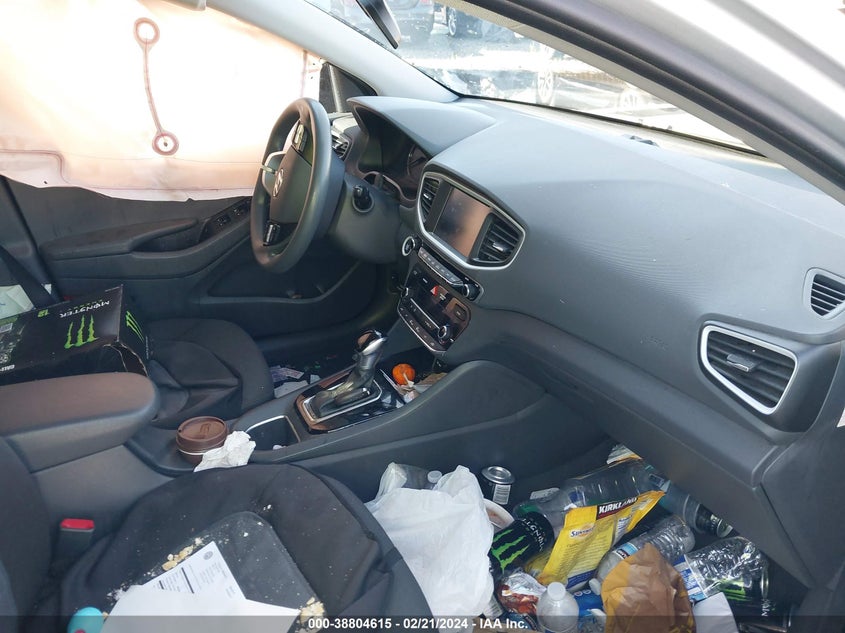 VIN KMHC65LC1HU038870 2017 HYUNDAI IONIQ HYBRID BLUE
