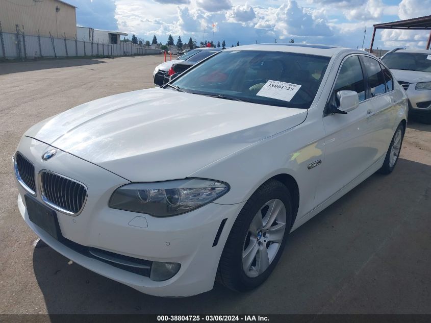 2011 BMW 528I VIN: WBAFR1C58BC744490 Lot: 40971886