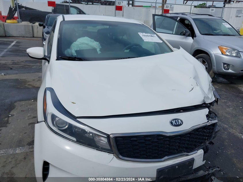 VIN 3KPFK4A73HE024562 2017 KIA FORTE LX