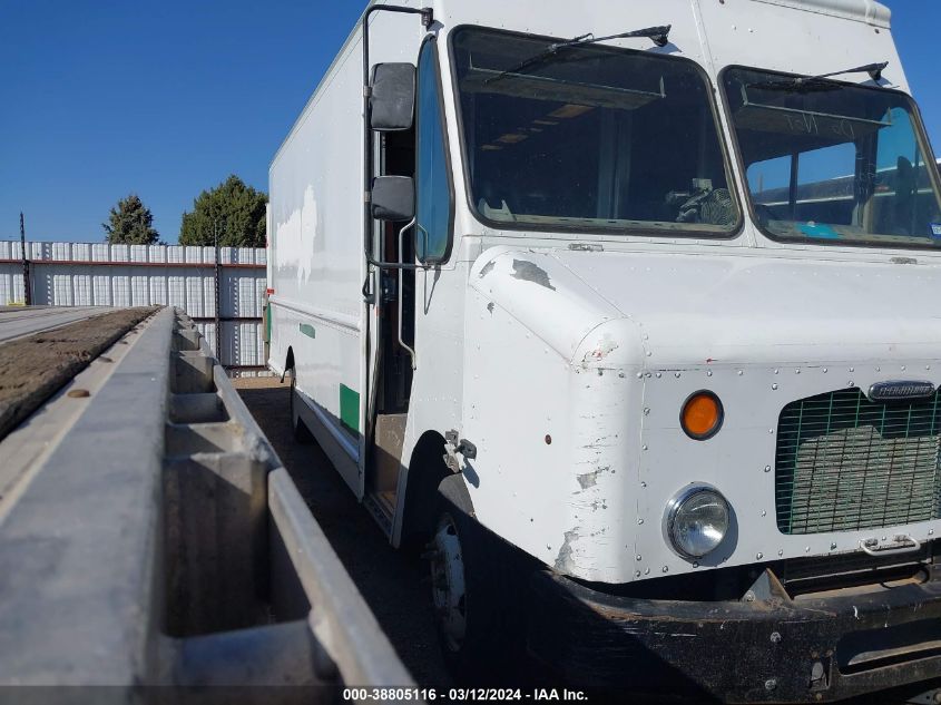 2010 Freightliner Chassis M Line Walk-In Van VIN: 4UZAAPDU8ACAS1524 Lot: 38805116