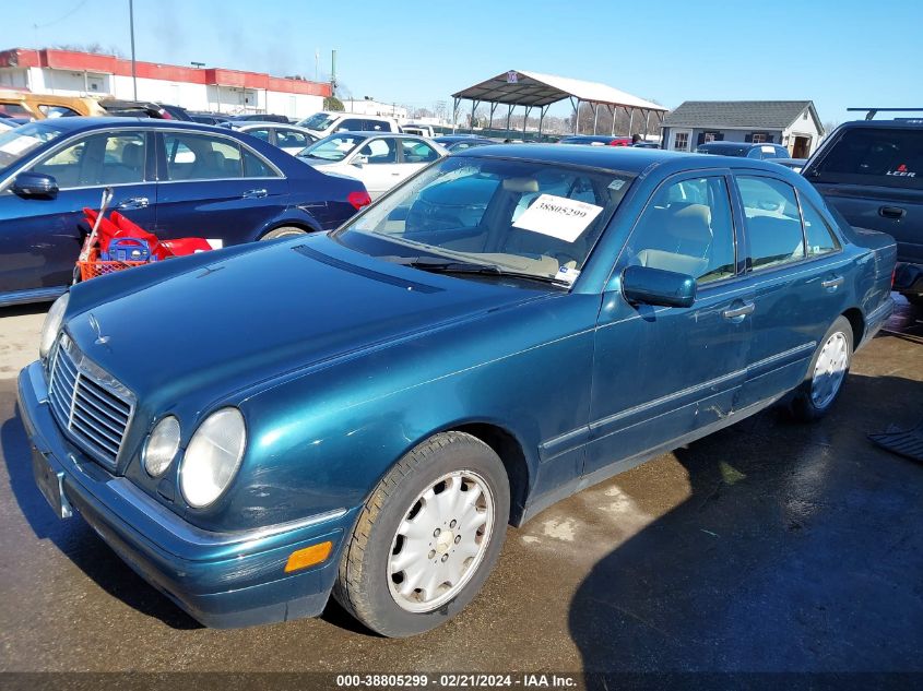 1999 Mercedes-Benz E 320 Awd VIN: WDBJF82H5XX014626 Lot: 38805299