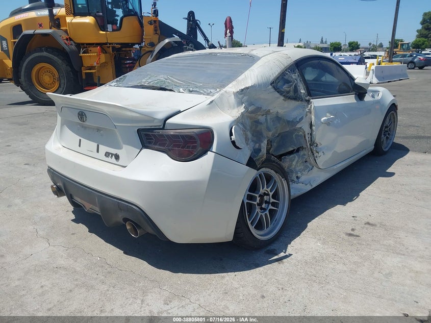 Vin: jf1znaa19e8700104, lot: 39288584, scion fr-s 20144