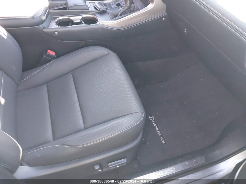 VIN JTJBJRBZ4K2109569 2019 LEXUS NX 300H