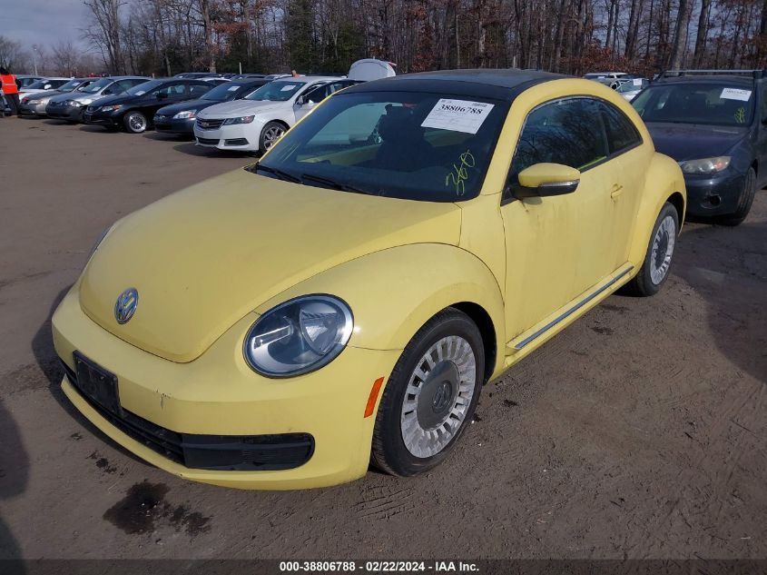 2014 VOLKSWAGEN BEETLE 2.5L - 3VWJP7AT3EM631473