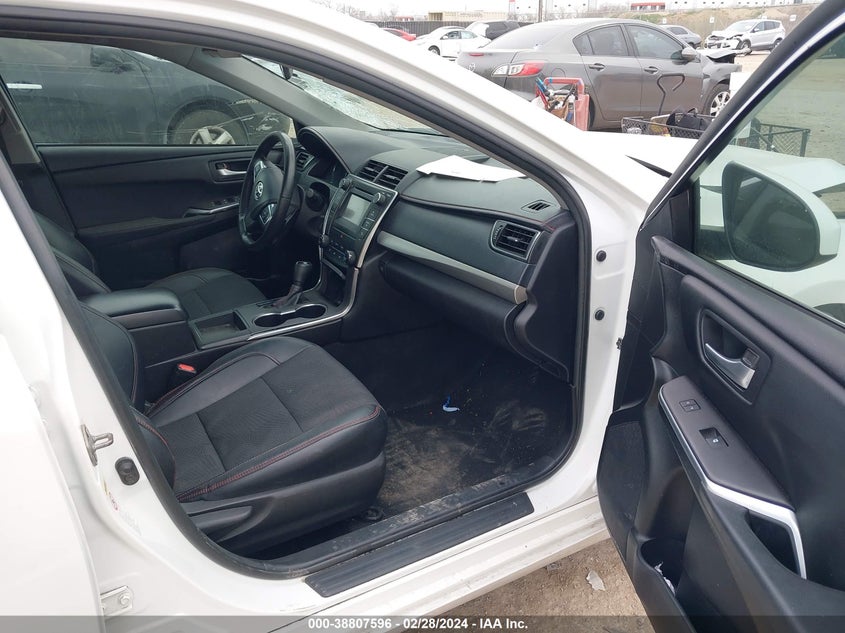 2016 TOYOTA CAMRY LE/XLE/SE/XSE - 4T1BF1FK8GU547988