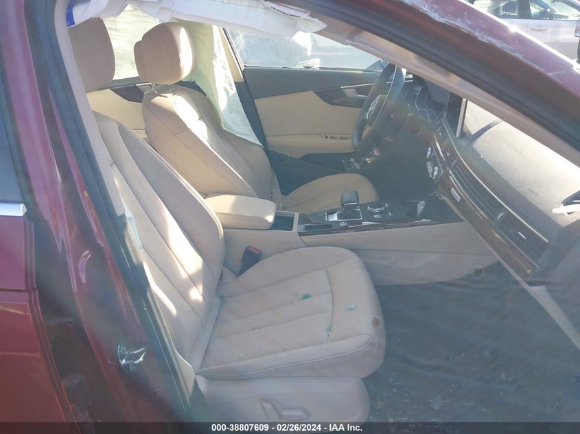 VIN WAUENAF49KA114337 2019 AUDI A4 45 PREMIUM