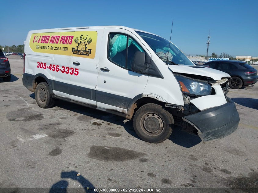VIN 1FTYR1ZM7JKA54857 2018 FORD TRANSIT-250 T-250