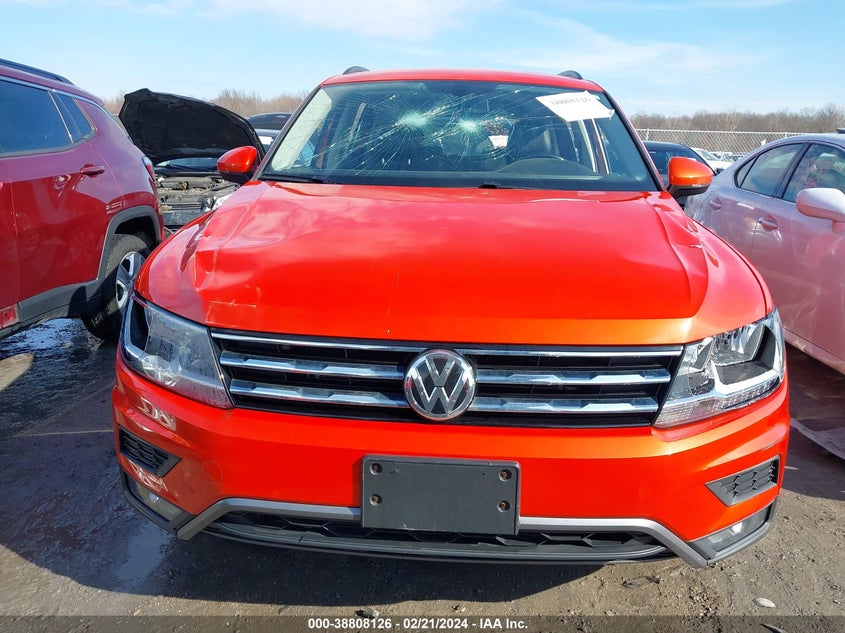 VIN 3VV3B7AX1JM021113 2018 VOLKSWAGEN TIGUAN 2.0T SE/2.0T SEL
