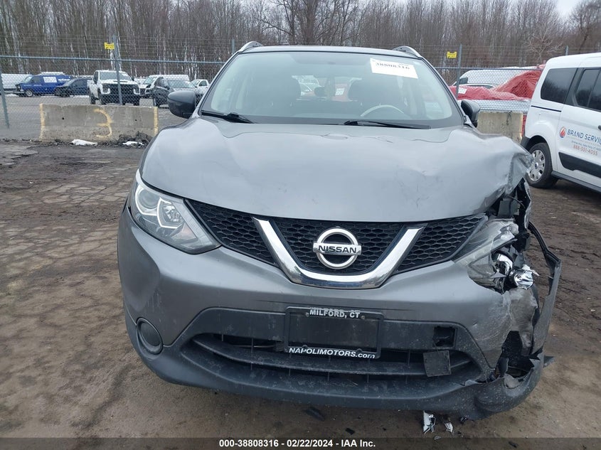 2018 NISSAN ROGUE SPORT SV - JN1BJ1CRXJW200472