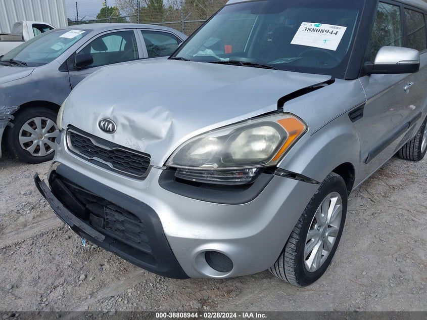 2013 KIA SOUL + - KNDJT2A6XD7513618