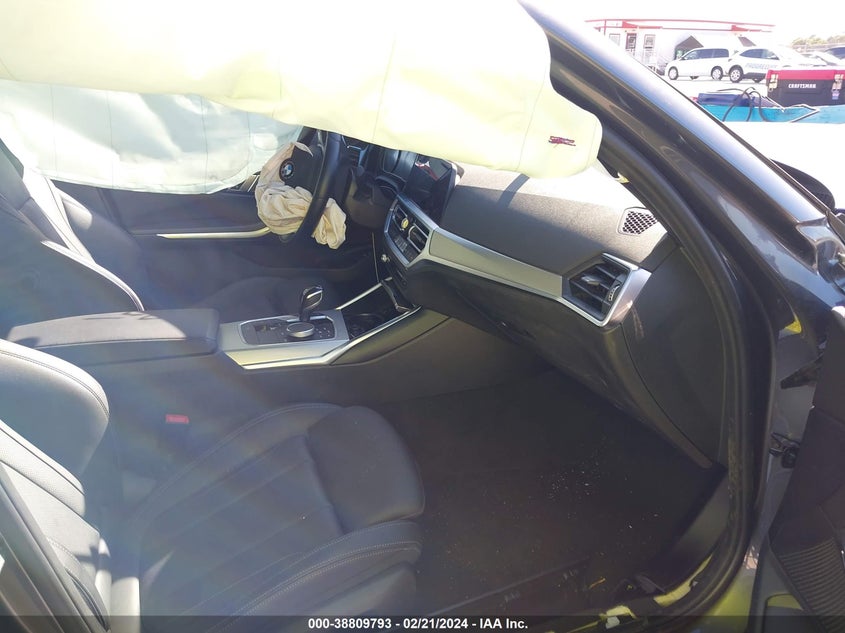 2022 BMW 330I 2.0L I-4 DI, DOHC, V(VIN: 3MW5R1J01N8C71854