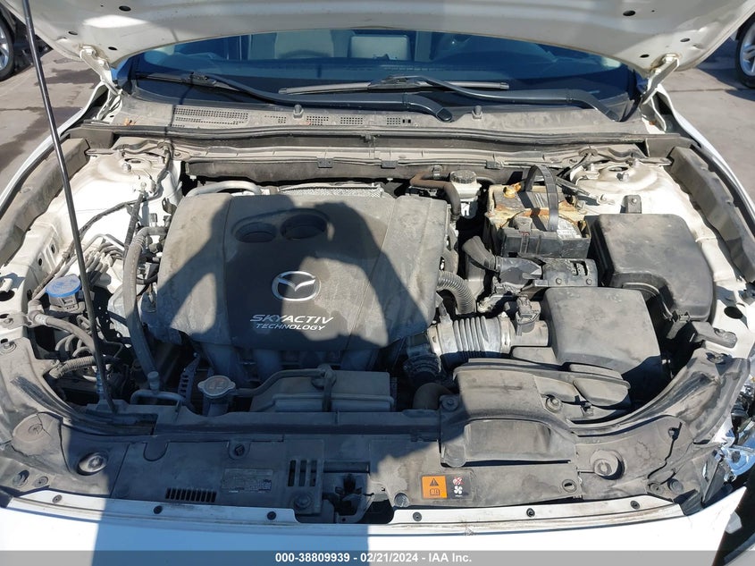 2017 MAZDA MAZDA3 SPORT - 3MZBN1U77HM157456