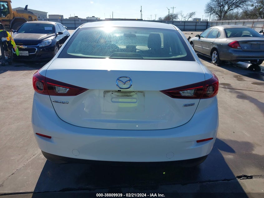 2017 MAZDA MAZDA3 SPORT - 3MZBN1U77HM157456