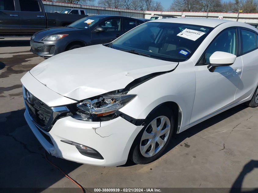 2017 MAZDA MAZDA3 SPORT - 3MZBN1U77HM157456