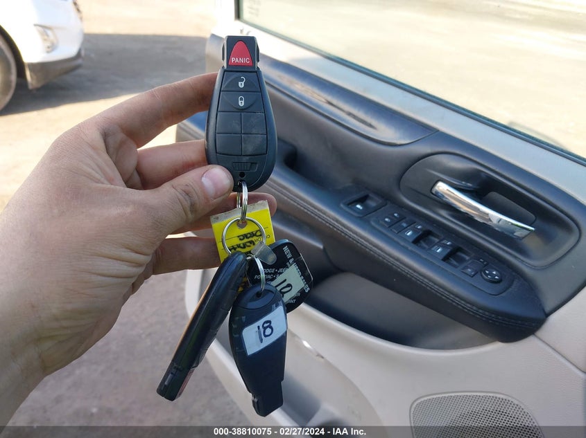 2018 DODGE GRAND CARAVAN SE - 2C4RDGBG1JR225890