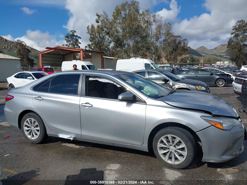 2017 TOYOTA CAMRY LE/XLE/SE/XSE - 4T1BF1FK1HU452951