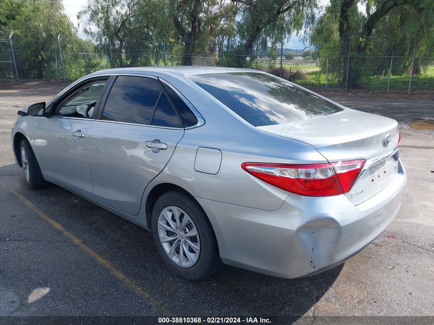2017 TOYOTA CAMRY LE/XLE/SE/XSE - 4T1BF1FK1HU452951
