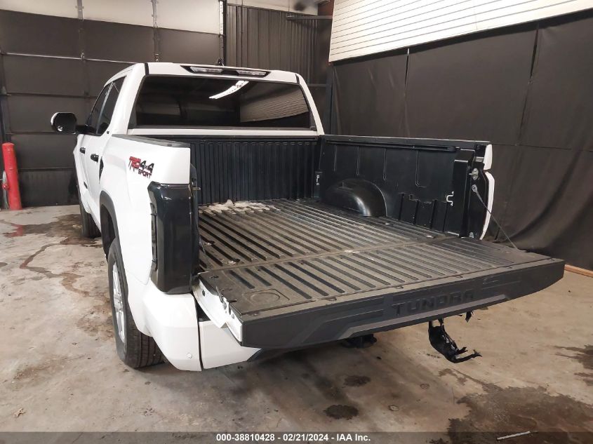 5TFLA5DB2NX034703 2022 Toyota Tundra Sr5