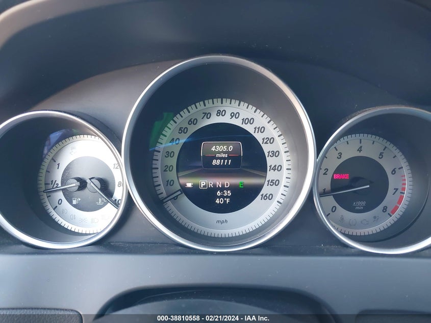 2013 MERCEDES-BENZ C 250 LUXURY/SPORT - WDDGF4HB3DR299520