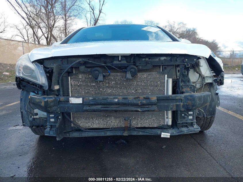 2015 HYUNDAI SONATA SPORT - 5NPE34AF8FH069361