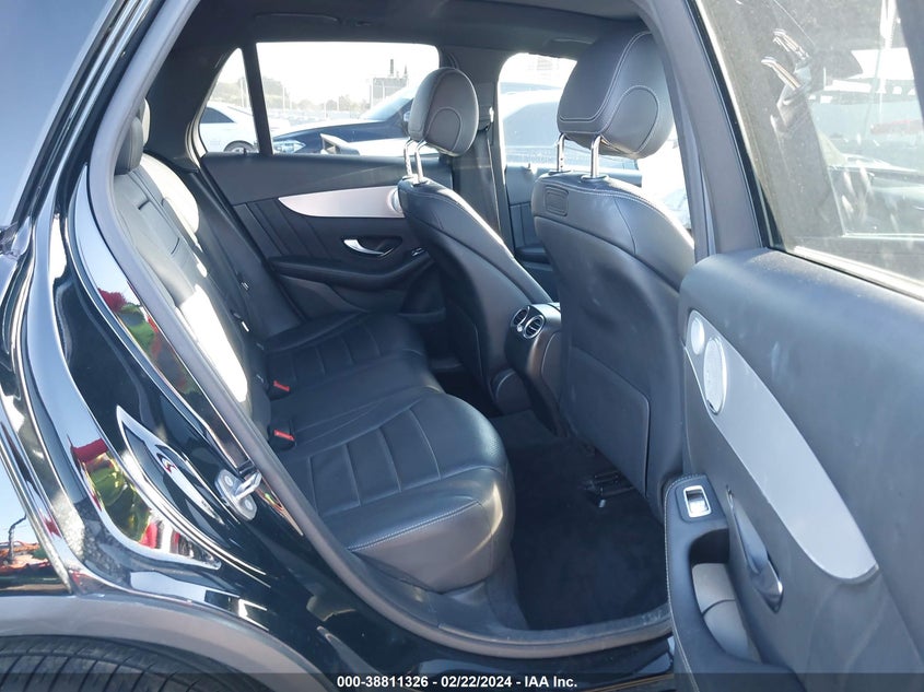 2019 MERCEDES-BENZ GLC 300 VIN: WDC0G4JB5KV124736
