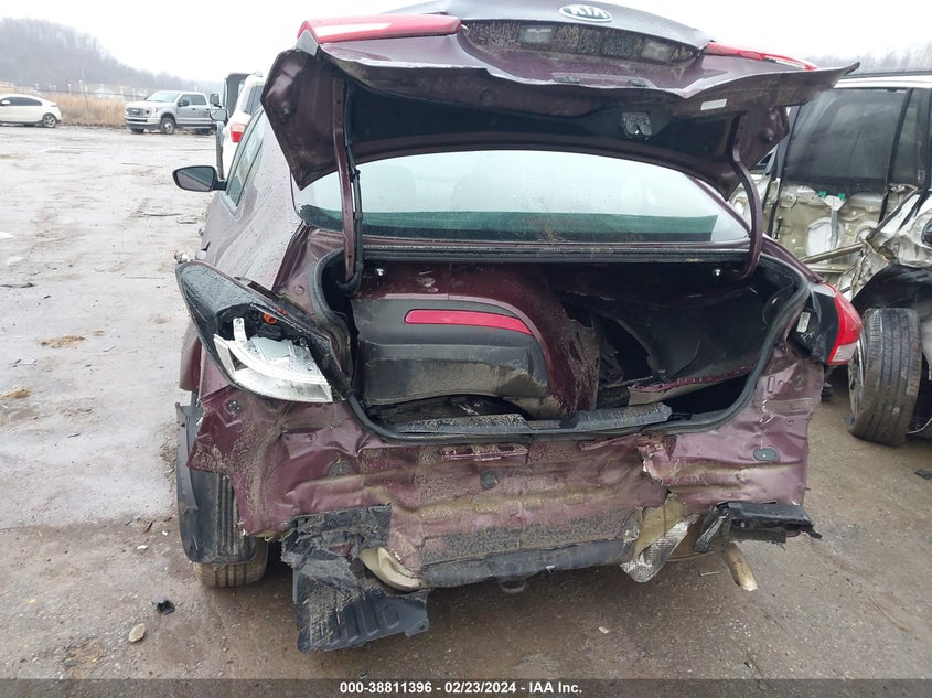 2018 KIA FORTE LX - 3KPFK4A73JE167128