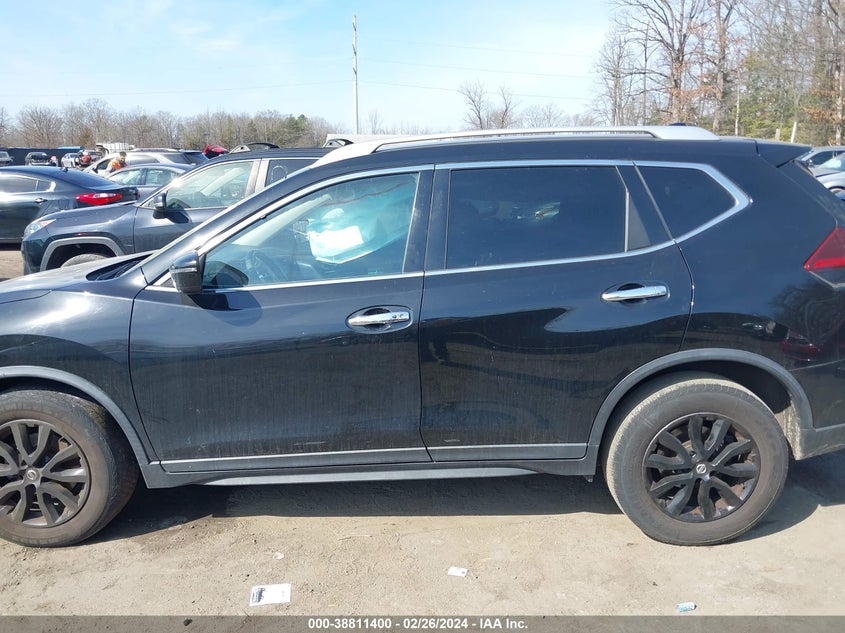 2019 NISSAN ROGUE SV - KNMAT2MT6KP526090