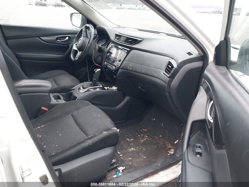 2017 NISSAN ROGUE SV - KNMAT2MV9HP584401