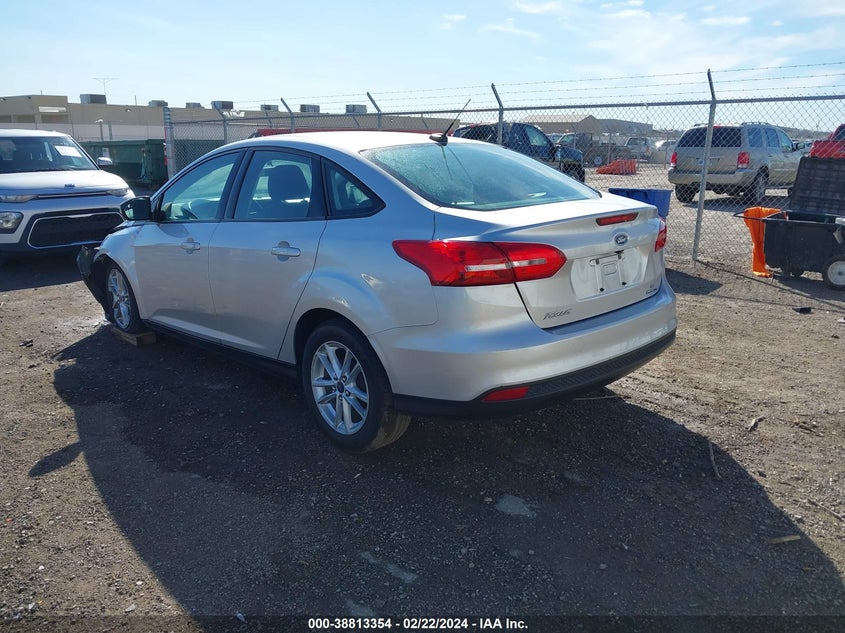 2015 FORD FOCUS SE - 1FADP3F20FL289272