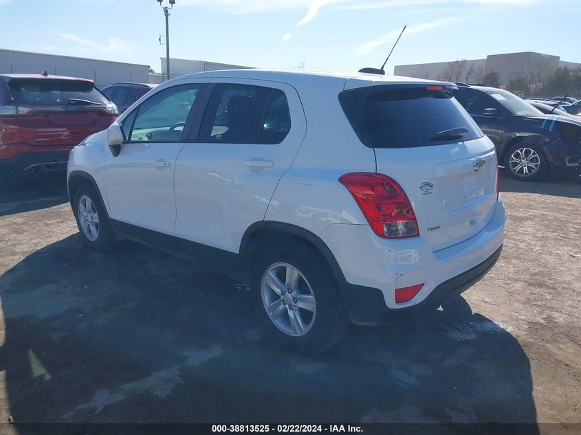 VIN KL7CJKSB3MB312132 2021 CHEVROLET TRAX LS