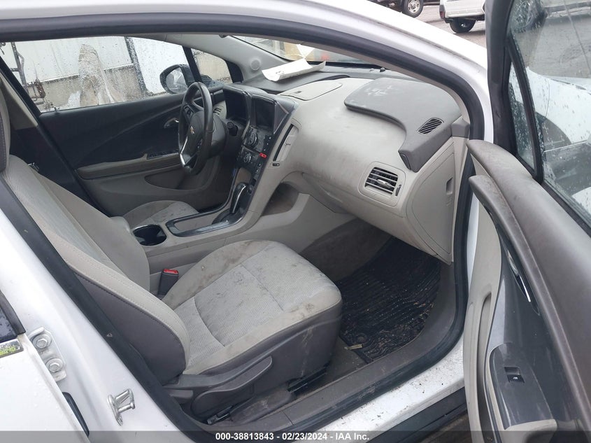 2014 CHEVROLET VOLT - 1G1RA6E48EU137277