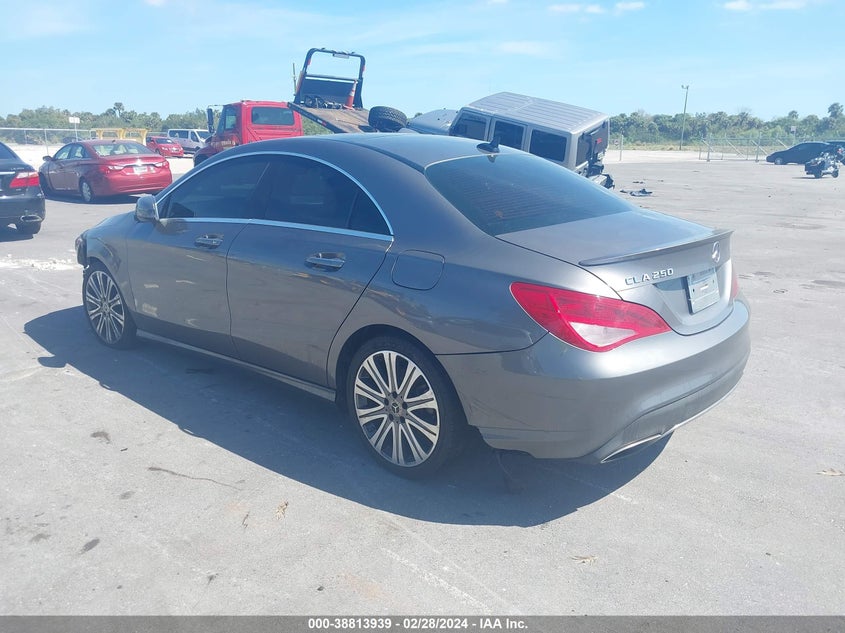 2018 MERCEDES-BENZ CLA 250 4MATIC VIN: WDDSJ4GB7JN576926