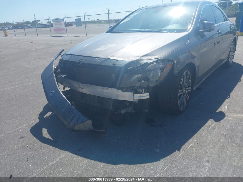 2018 MERCEDES-BENZ CLA 250 4MATIC VIN: WDDSJ4GB7JN576926