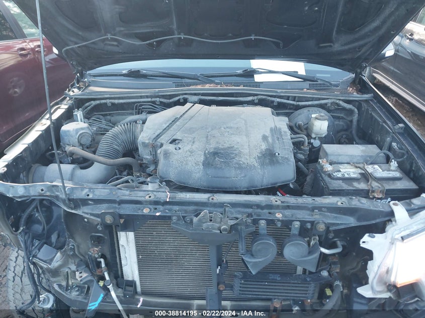 2015 TOYOTA TACOMA BASE V6 - 5TFMU4FN2FX034828