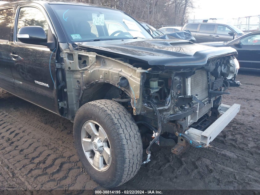 2015 TOYOTA TACOMA BASE V6 - 5TFMU4FN2FX034828