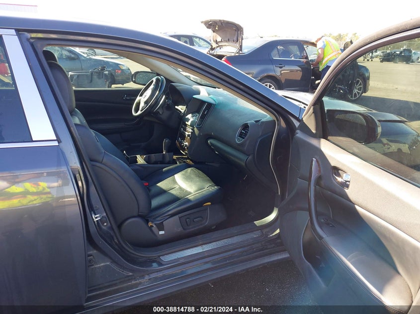 2011 NISSAN MAXIMA VIN: 1N4AA5AP1BC815616