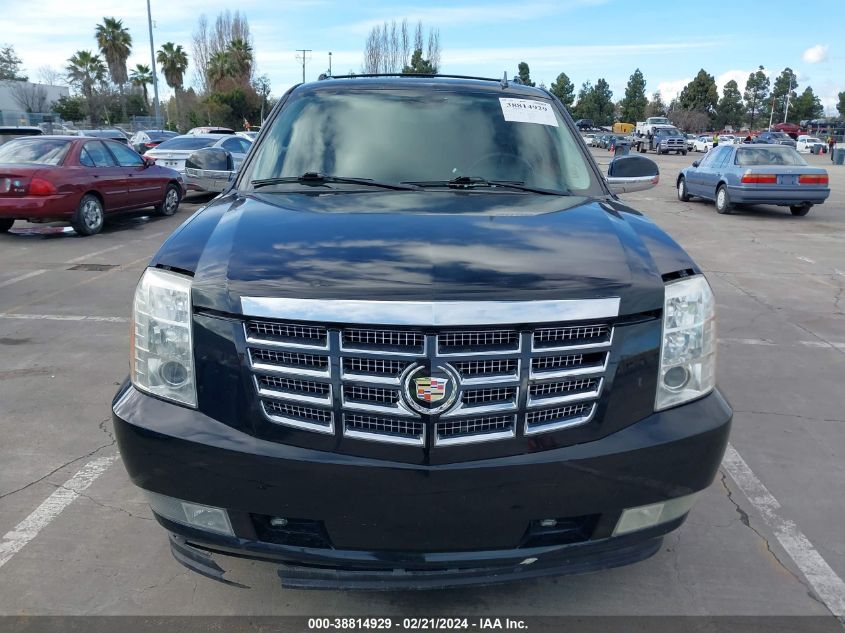 2009 Cadillac Escalade Esv Standard VIN: 1GYFK16279R213131 Lot: 38814929