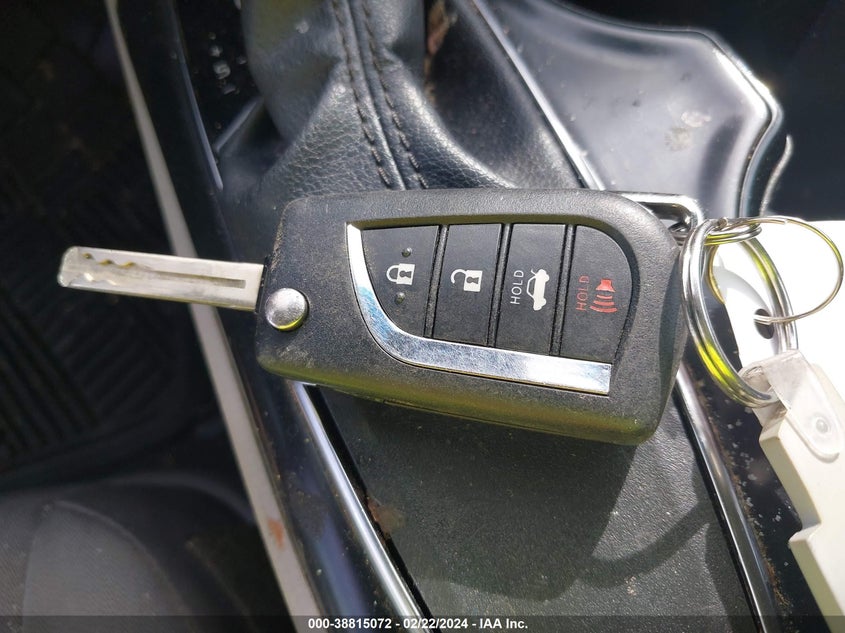 2020 TOYOTA CAMRY LE - 4T1C11AK3LU931391